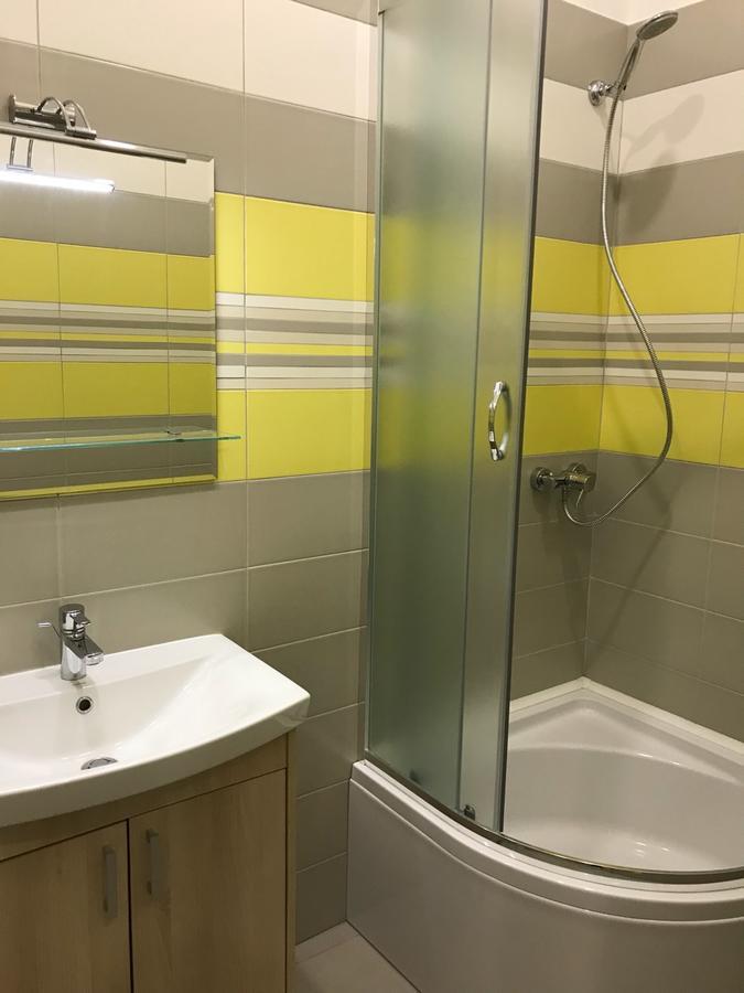 Apartment On Khorvatska Street Lviv Eksteriør billede