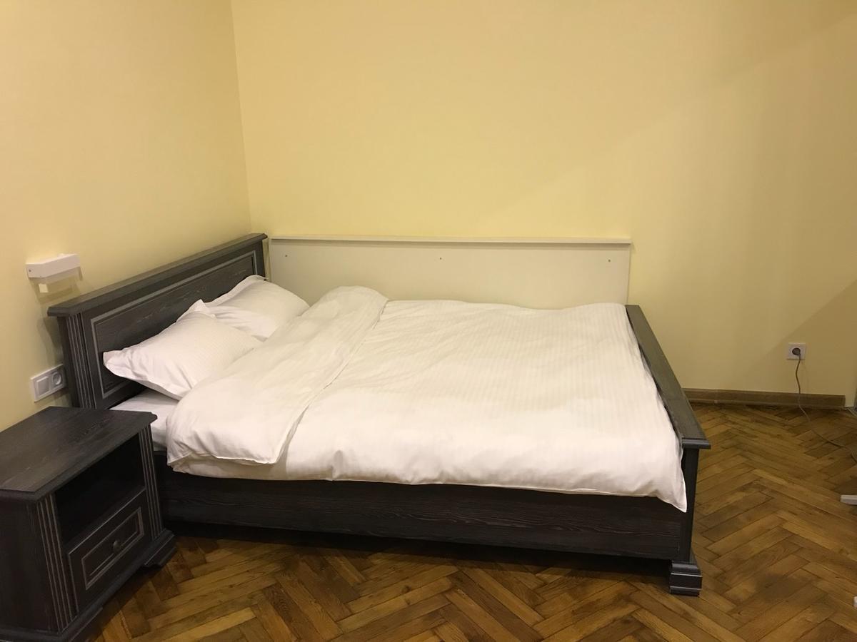Apartment On Khorvatska Street Lviv Eksteriør billede